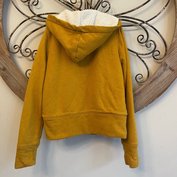 Old Navy Kids Zip Up Hooded Jacket - Picture 2 of 8